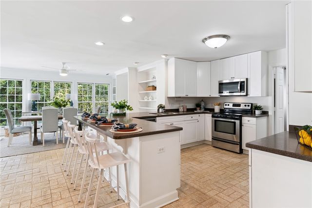 104 Augusta, St Simons Island, GA 31522