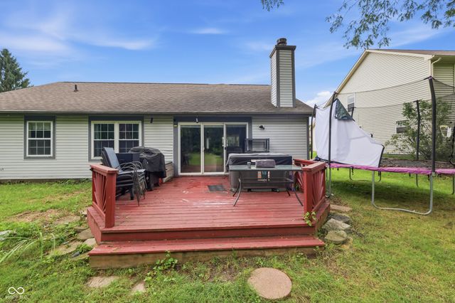6525 El Paso Drive, Indianapolis, IN 46214