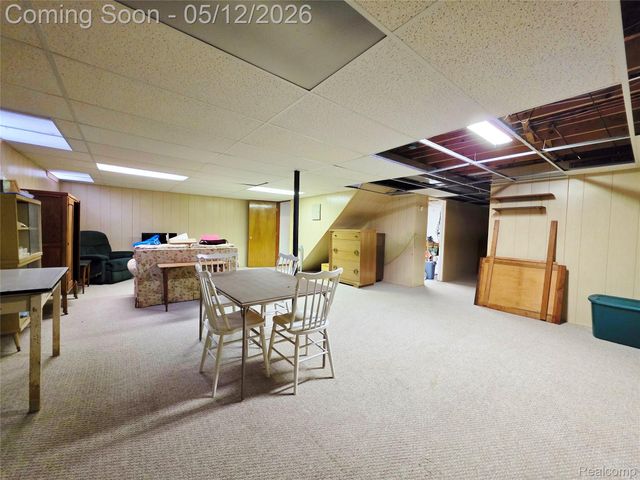 31897 John Michael Circle, Warren, MI 48093