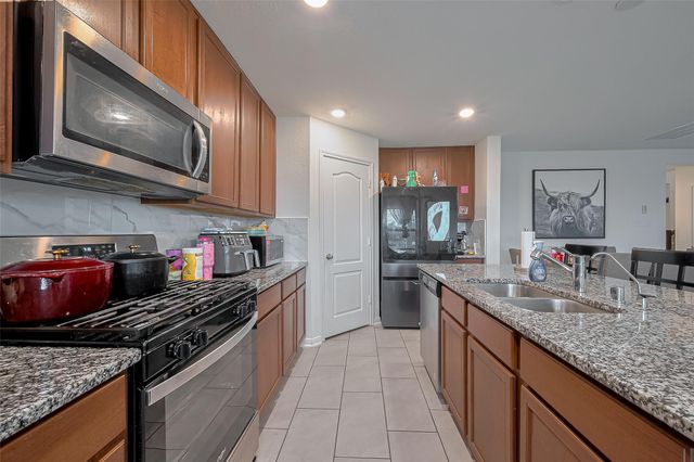 6703 Waterbuck Trace, Richmond, TX 77406