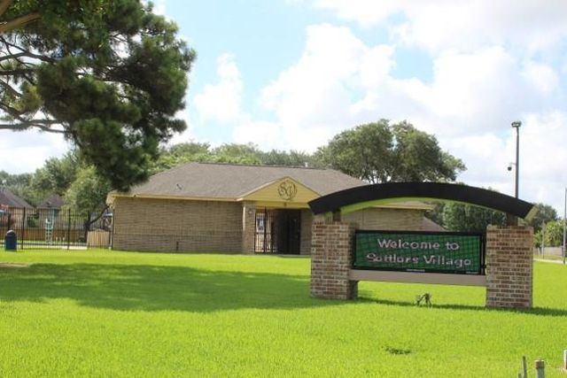 21027 Western Valley Drive, Katy, TX 77449