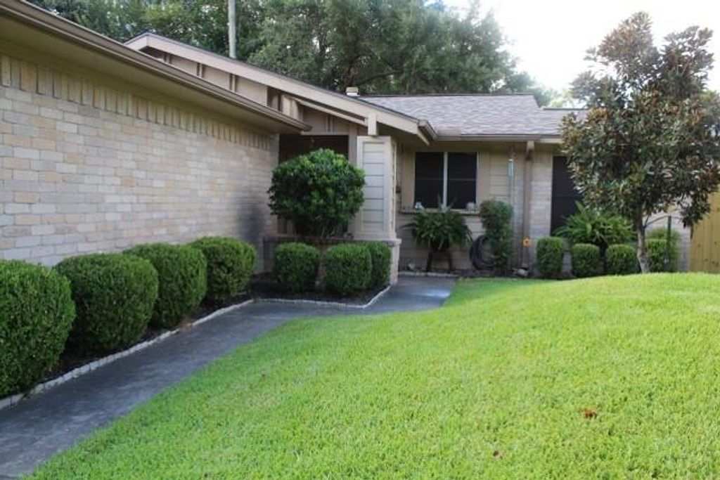 Image 25 of property listing at 21027 Western Valley Drive, Katy, TX 77449