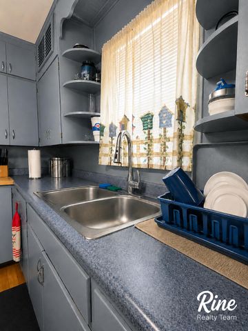 931 Jennings Avenue, Benton Harbor, MI 49022