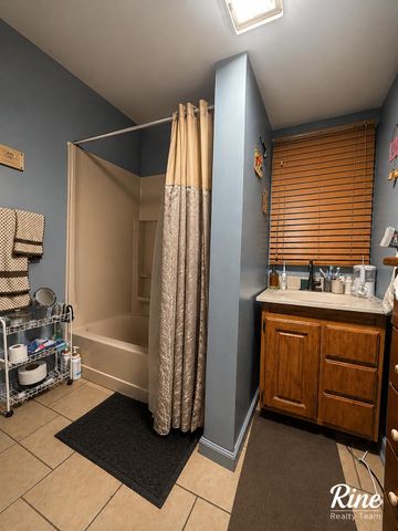 931 Jennings Avenue, Benton Harbor, MI 49022