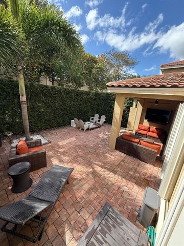 10435 YARROW Drive, Boynton Beach, FL 33437