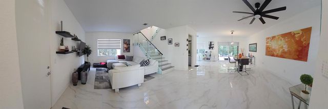 10435 YARROW Drive, Boynton Beach, FL 33437