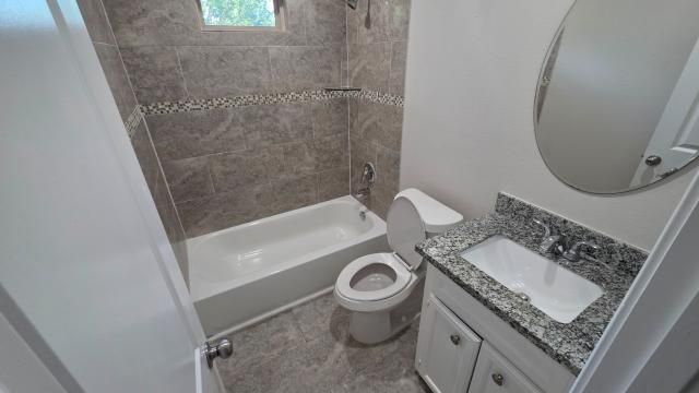 205 Leora Avenue, Pasadena, TX 77506