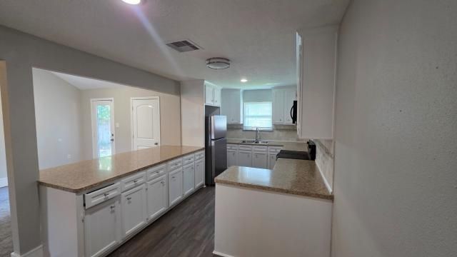 205 Leora Avenue, Pasadena, TX 77506