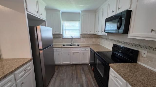 205 Leora Avenue, Pasadena, TX 77506