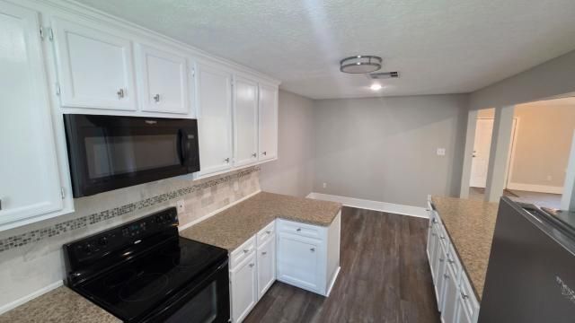 205 Leora Avenue, Pasadena, TX 77506