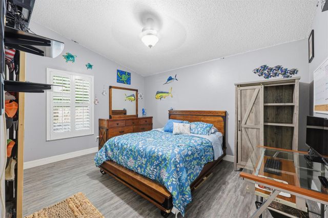 320 SW Majestic Ter, Port St Lucie, FL 34984