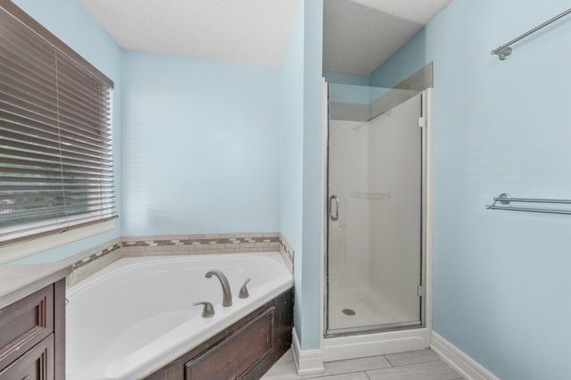 110 S Angela Circle, Wichita, KS 67235