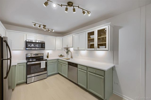 705 S Clinton Street 9B, Denver, CO 80203