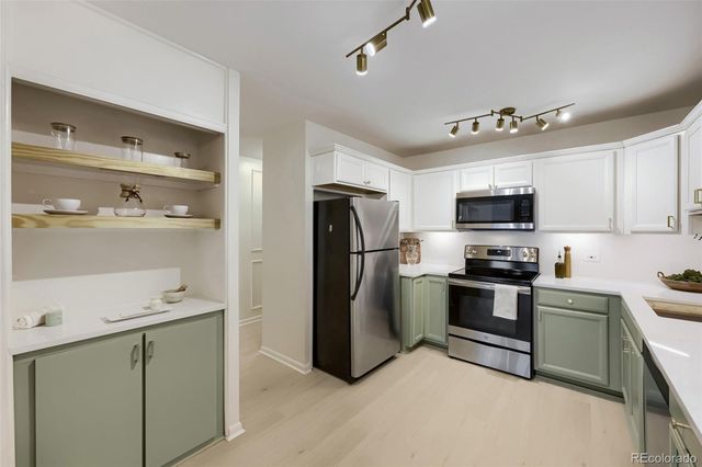 705 S Clinton Street 9B, Denver, CO 80203