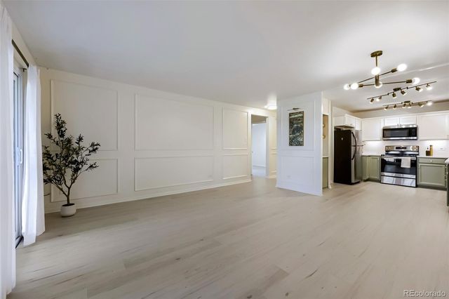 705 S Clinton Street 9B, Denver, CO 80203