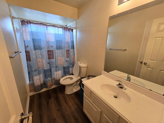 831 Hannock Glen Lane, Spring, TX 77373