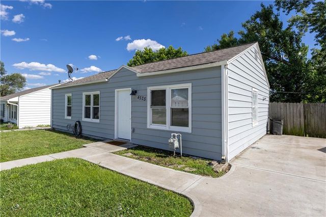 4525 Freeman Avenue, Kansas City, KS 66102
