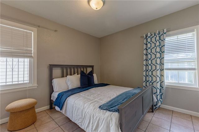 4525 Freeman Avenue, Kansas City, KS 66102