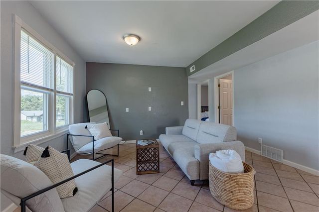 4525 Freeman Avenue, Kansas City, KS 66102