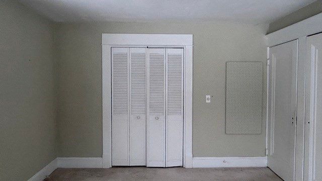 53 Texel Dr, Springfield, MA 01108