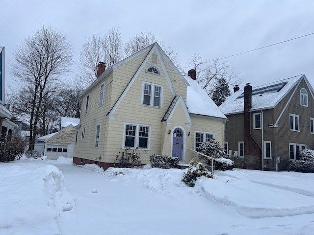 53 Texel Dr, Springfield, MA 01108