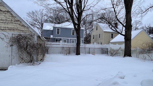 53 Texel Dr, Springfield, MA 01108