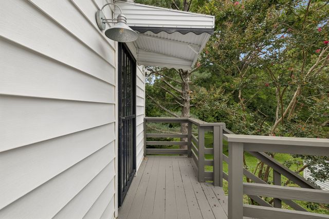 877 Kipling Dr, Nashville, TN 37217