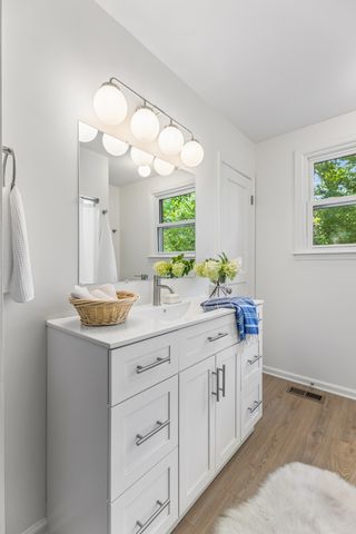 877 Kipling Dr, Nashville, TN 37217