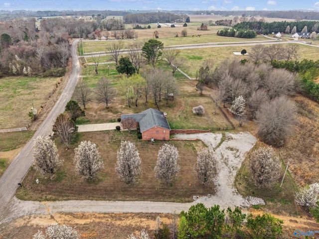 321 County Road 544, Rogersville, AL 35652