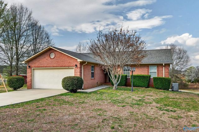 321 County Road 544, Rogersville, AL 35652