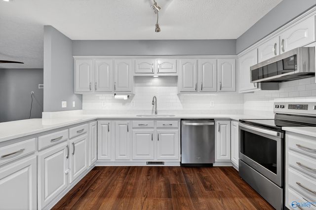 321 County Road 544, Rogersville, AL 35652