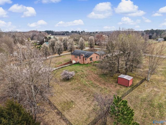 321 County Road 544, Rogersville, AL 35652
