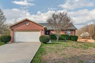 321 County Road 544, Rogersville, AL 35652