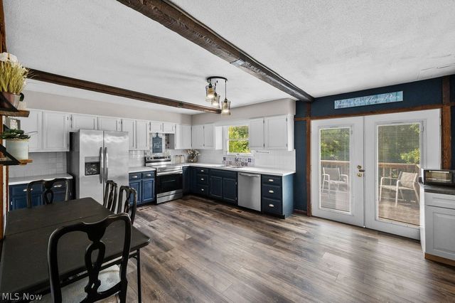 14 Valley View Drive, Vienna, WV 26105