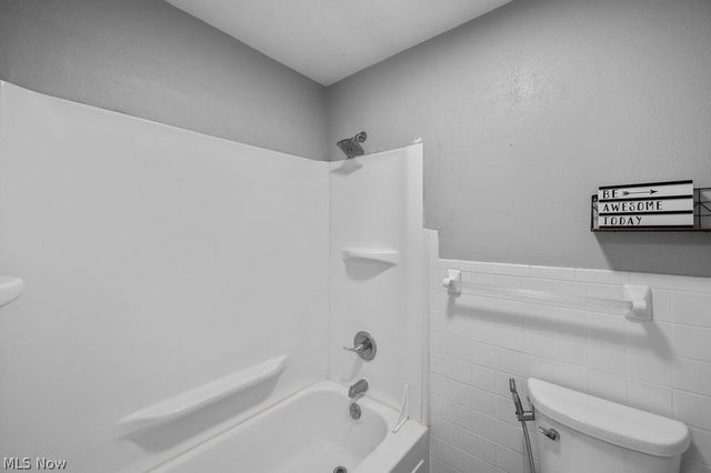 14 Valley View Drive, Vienna, WV 26105