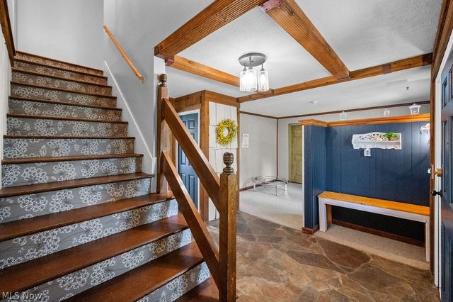 14 Valley View Drive, Vienna, WV 26105