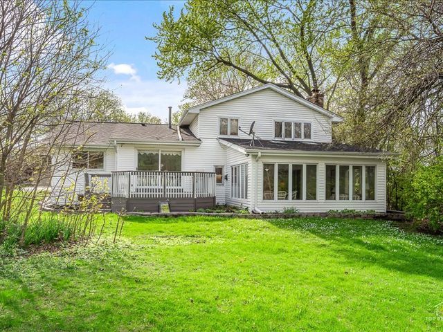 6531 Midhurst Road, Downers Grove, IL 60516