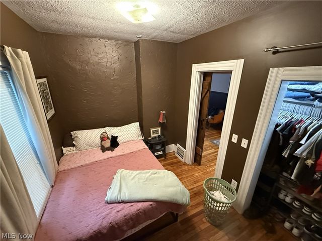 1891 Fulton Road, Cleveland, OH 44113