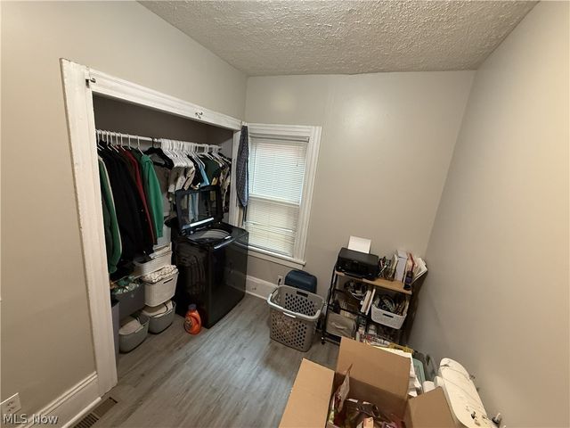 1891 Fulton Road, Cleveland, OH 44113
