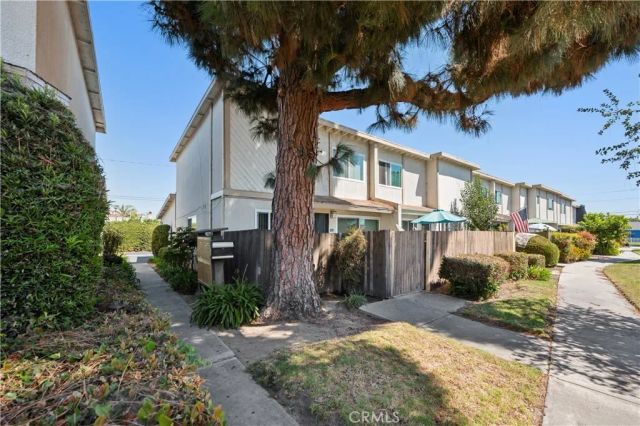 25205 Cypress Street 3, Lomita, CA 90717