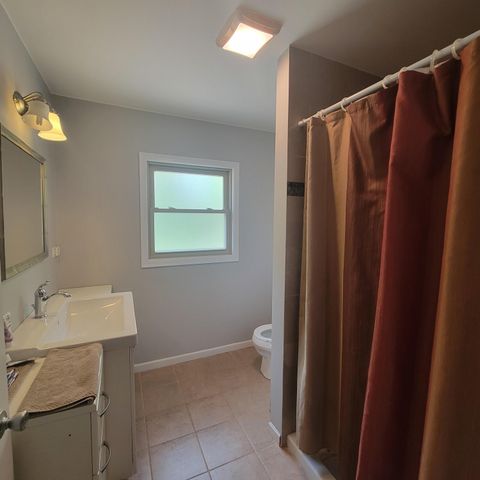 70448 County Road 378, Covert Twp, MI 49043