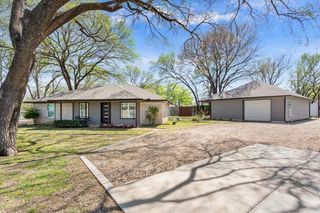 1201 Forrest Street, Waco, TX 76704