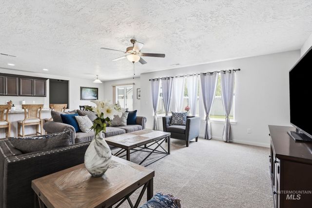 16842 Bethany Ave, Caldwell, ID 83607