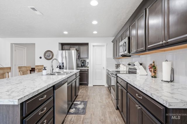 16842 Bethany Ave, Caldwell, ID 83607