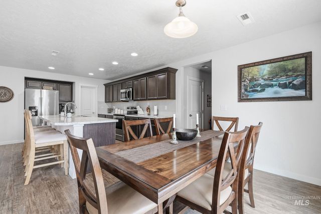 16842 Bethany Ave, Caldwell, ID 83607