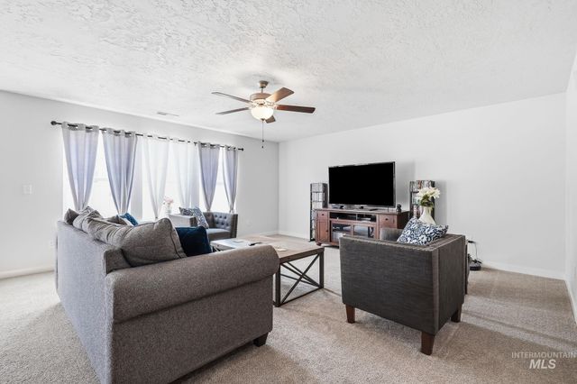 16842 Bethany Ave, Caldwell, ID 83607