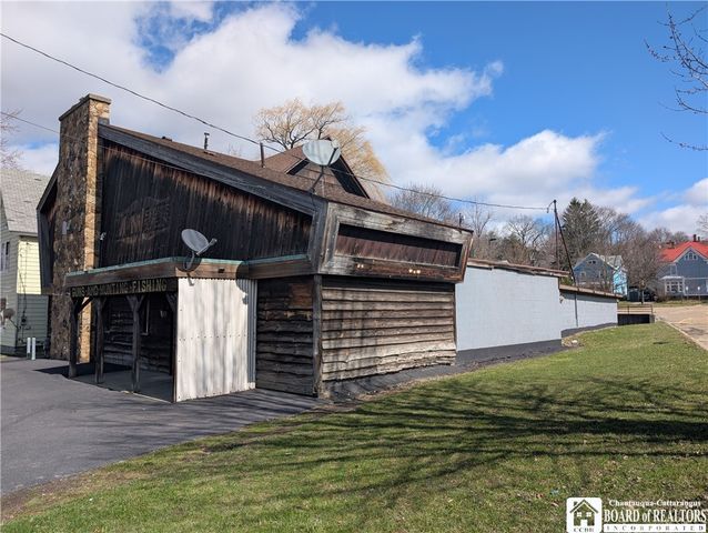 808 North Main Street, Jamestown, NY 14701