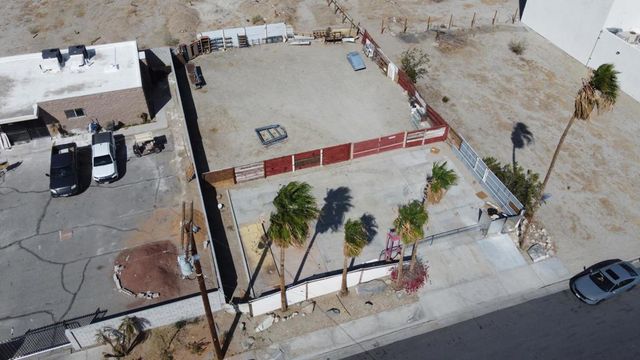 450 Sarah Street, Cathedral City, CA 92234