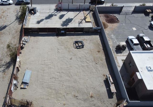 450 Sarah Street, Cathedral City, CA 92234