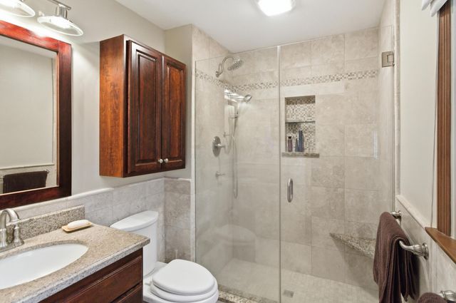 1539 Clubview Boulevard S, Columbus, OH 43235